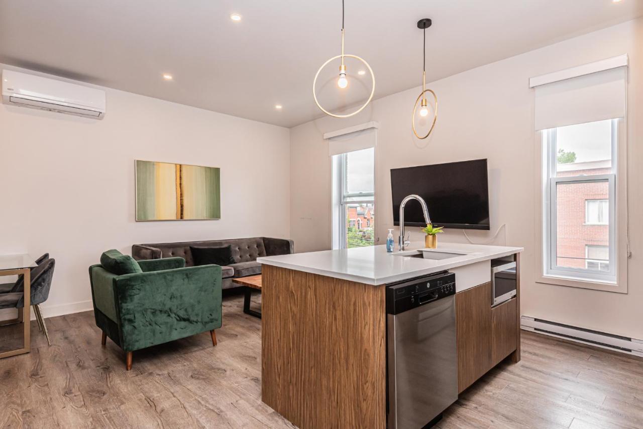 2 Bedroom Luxury In The Mile End By Den Stays Montreal Exterior photo