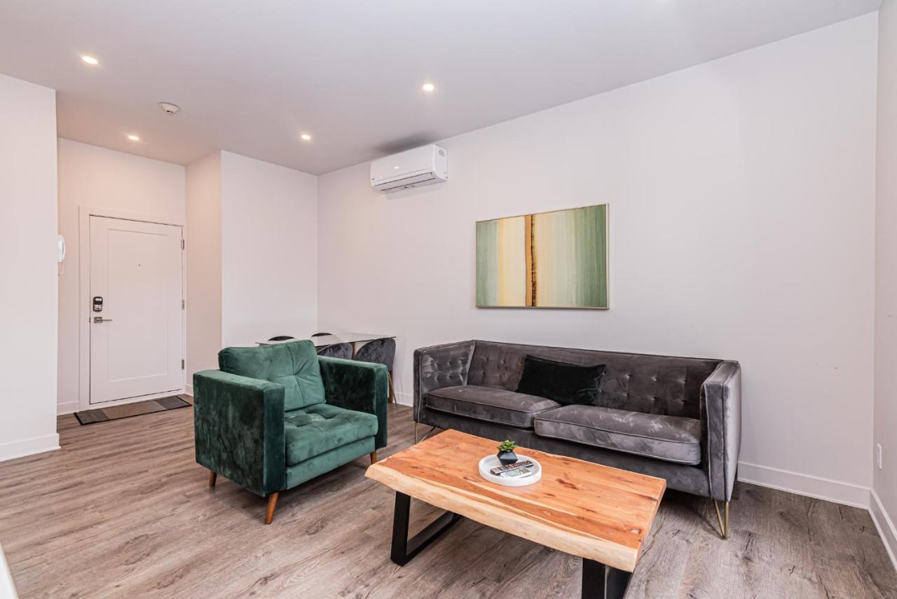 2 Bedroom Luxury In The Mile End By Den Stays Montreal Exterior photo